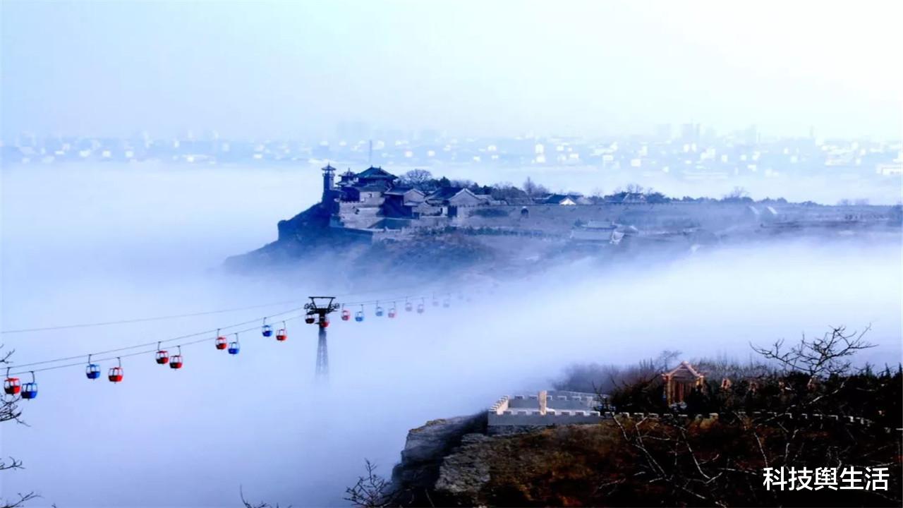 |1954年的欧洲怪异现象，上千人亲眼目睹，却依旧找不到原型！