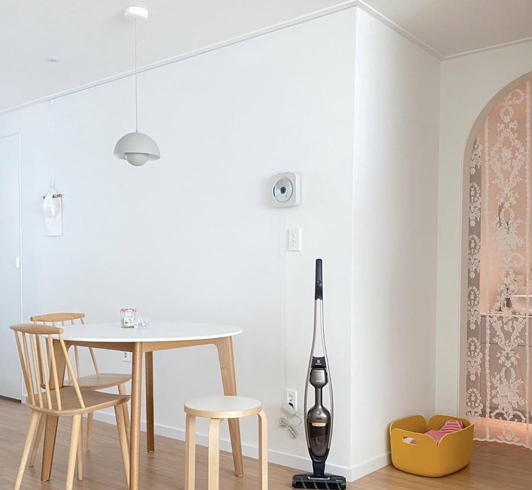 |拒绝“买买买”，坚持“扔扔扔”！一个人的极简生活，更高效！