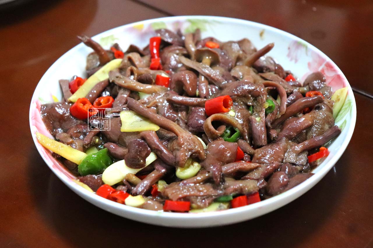 茼蒿|国庆节后的第一顿晚餐，5个人吃7菜一汤，朋友看后：想来你家蹭饭