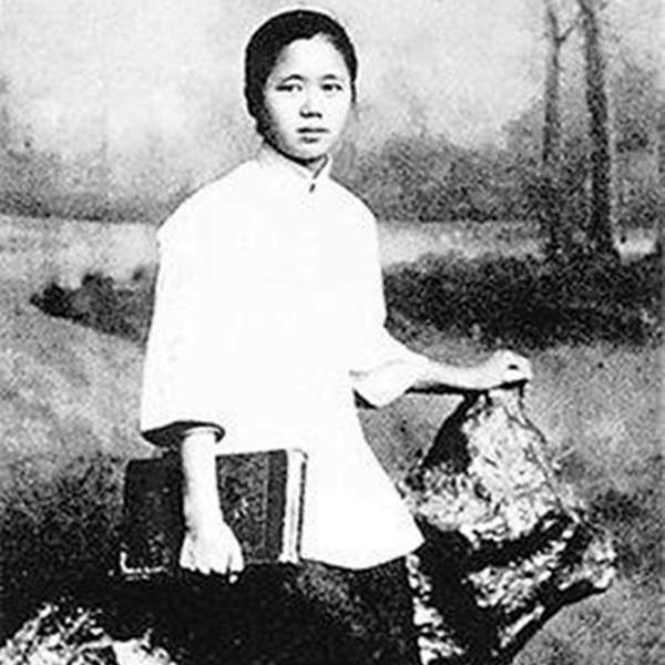 中國第一位女教授，17歲堅稱一生不結婚，但30歲卻熬不住嫁人瞭-圖4
