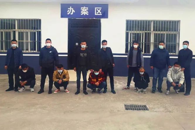 「临高」45人落网！连云港警方捣毁一冒充网贷公司客服诈骗犯罪团伙，破案100余起