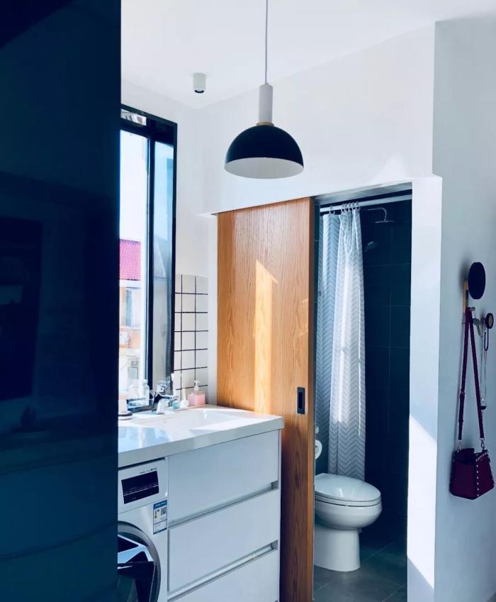 @男子花光积蓄买下39平旧房，开始家人不理解，改造后200万都不卖