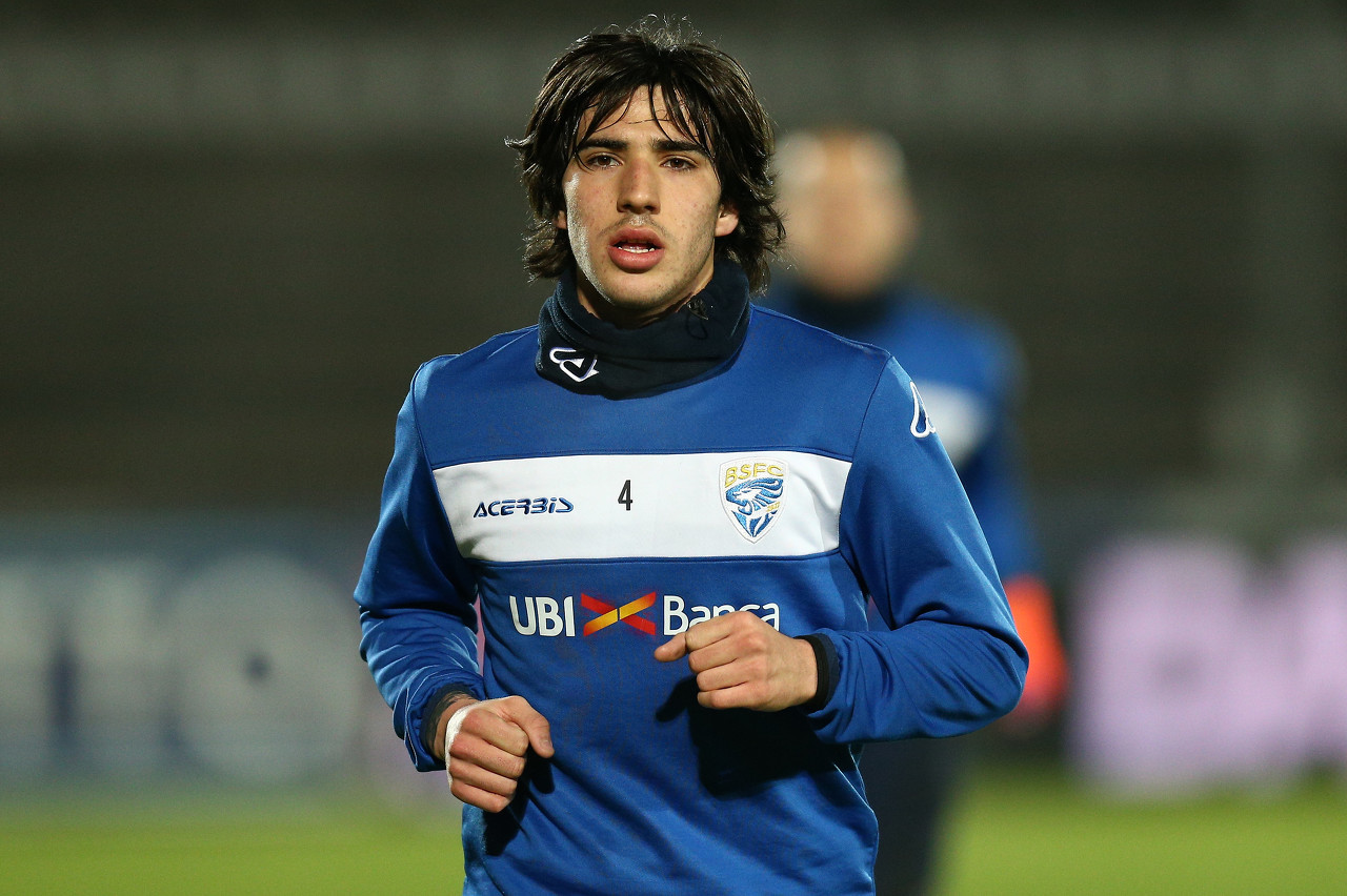 意大利队▲巴塞罗那欲花重金引进意大利天才新星