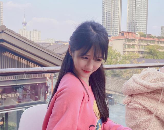 【旭旭宝宝】旭旭宝宝、Doinb正式开战,公然\绿\金咕咕!人家攀高枝挡不住!