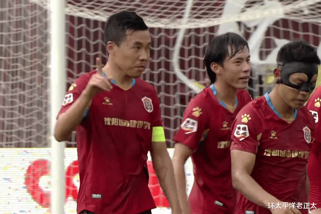 辽足|2-2！中国足坛再爆大冷！新辽足82分钟绝平中甲领头羊，成冲超最大搅局者