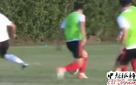 「中超」中超彻底乱套了:4个月没发工资,亚冠级球队出现“内讧”!