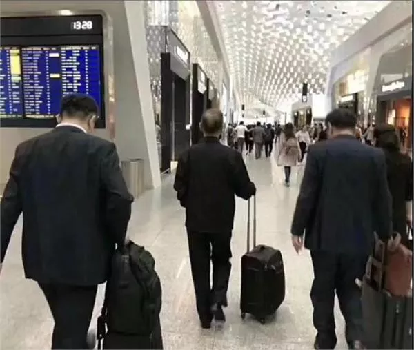 华为|华为被禁第3天,任正非最牛“备胎”火了:64年前丢的脸,赢回来了!