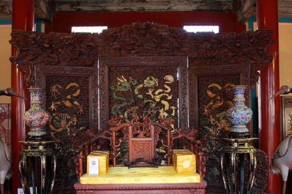 河南Voice 国内一座“神秘”寺庙,500年来从未开过庙门,且不接受游客香火