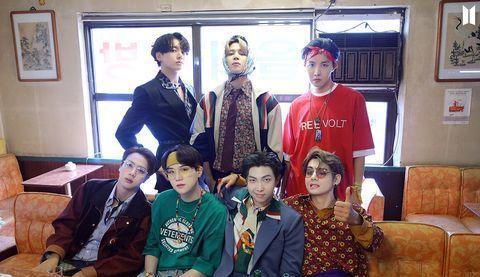 枪花|BTS防弹少年团田柾国执导新歌上线，不到一小时观看人次破千万