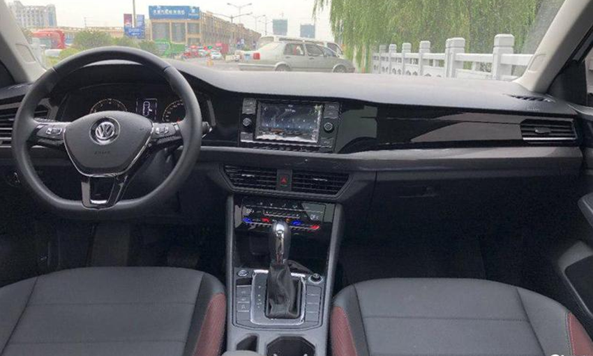 大众宝来|又一德系卖“白菜价”！从9.88万跌至7.18万，30天狂甩26678辆