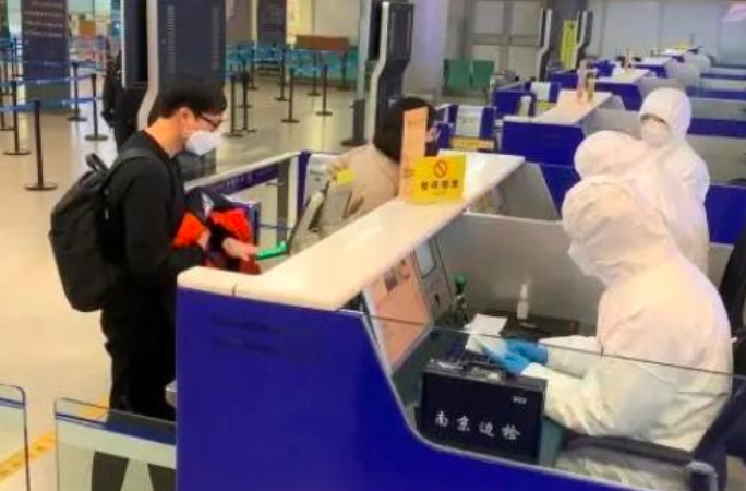 【郭伟鹏】既然郭伟鹏这么“有闲有钱”,是否可以自己承担治疗费用呢?