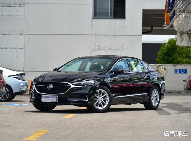 别克君越|别克君越：我真尽力了，美系豪车跌至18万，车迷：奥迪A6买早了