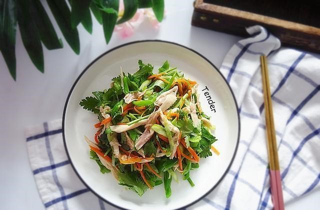 鸡胸肉|看姐姐晒瘦身晚餐,不炒不炖最健康,顶饱不长肉,网友:值得试试