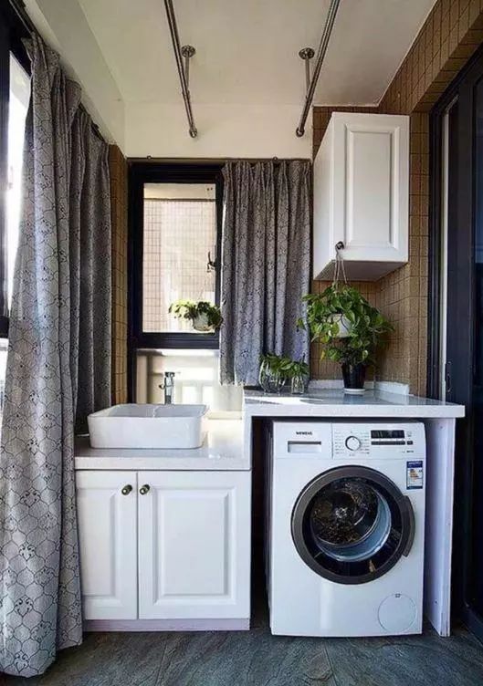 洗衣机到底放哪里，该怎么放？这些注意事项十分重要！