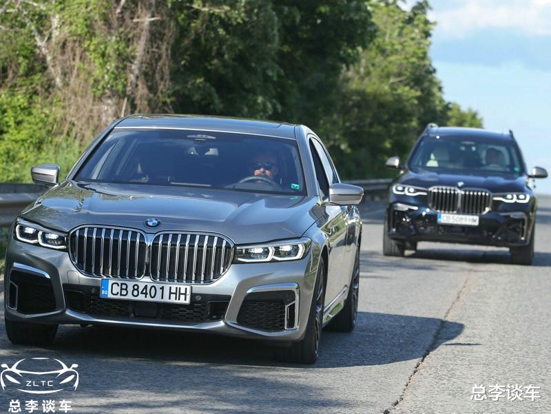 路虎极光|很多人说大鼻孔的宝马丑，当两辆7系停一起，错觉马上来了