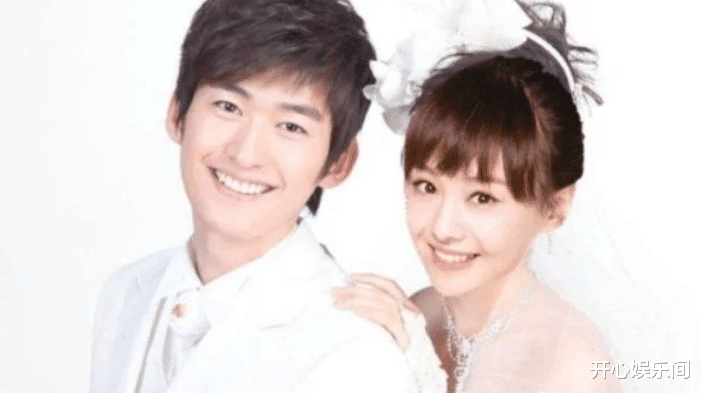 郑爽@郑爽发文力挺周扬青后，前男友胡彦斌首次发声，一张图一句话引瞩目