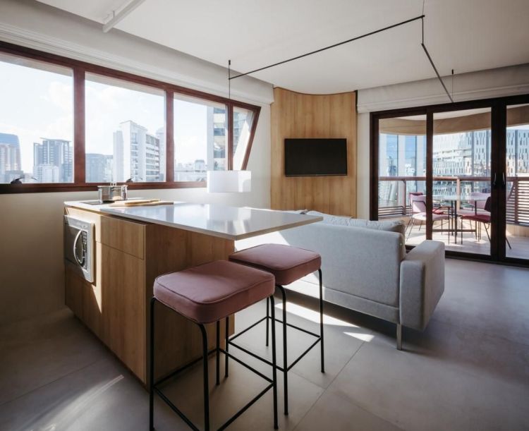 |晒一套高层的52㎡小户型，装修温馨舒适，看到大阳台更加舒坦