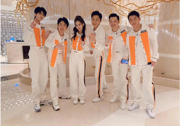 #郑凯#跑男官宣，别人越来越美只有郑凯成了加大号，网友：你也怀上了？