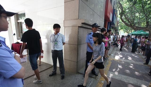 高职|高考已经落下帷幕,今年是上大学最容易的一年,考名校最难的一年