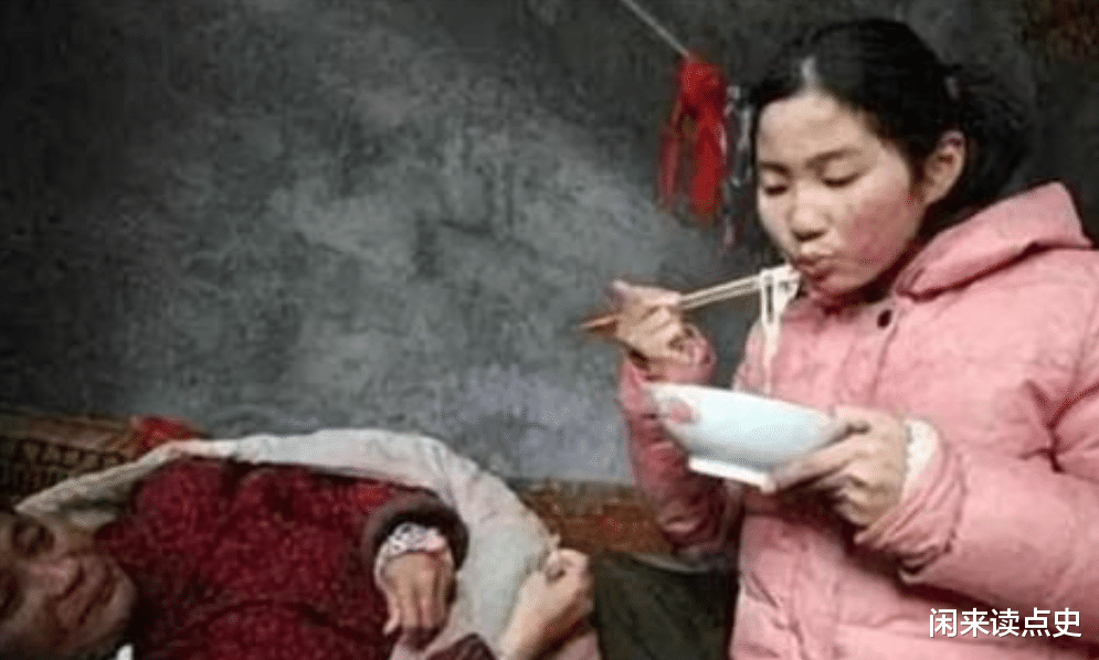 女孩|贫寒女孩高考47分，爷爷要求复查试卷，得知真相后让人泪目