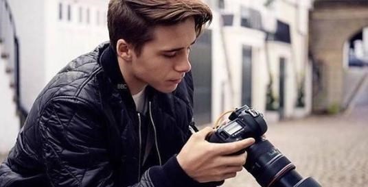 「美术」我国“最烧钱”的3个大学专业，普通家庭的孩子，建议“绕着走”