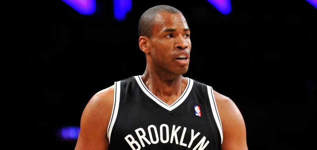 「唐斯」病情危重，已上呼吸机！森林狼中锋宣布重大消息，他差点哭了！