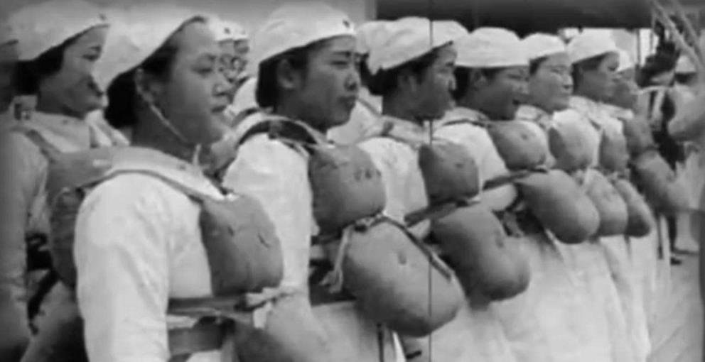 『曾国藩』二战之后，大量日本人来不及撤离，苏联对待日本女俘虏很有一套