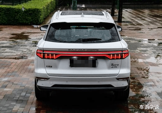 【五菱】国产车都是油老虎？这车要颠覆你对国产车的认知，油耗惊人