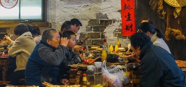 阿毛集结站 中国独创的包容性最强的美食，历史悠久，尤其冬日里让人欲罢不能