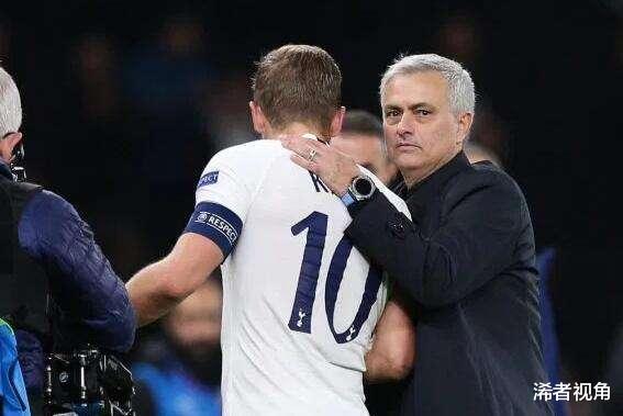 热刺|突发！热刺传来坏消息：最强王牌训练中意外受伤，穆帅遭重大打击