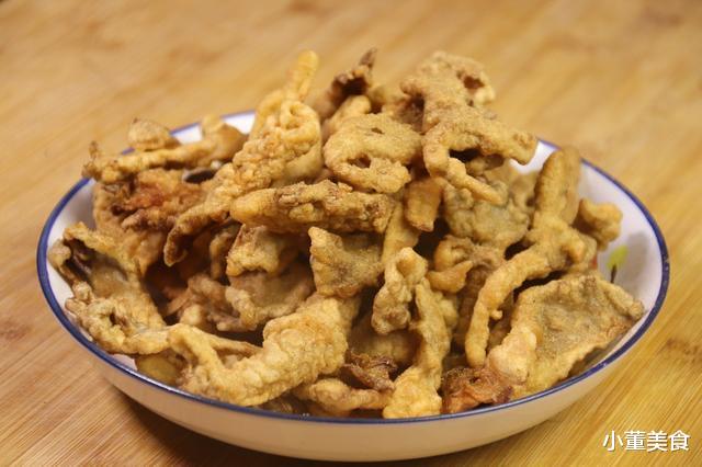 平菇|炸蘑菇时，裹淀粉还是面粉？都不对，教你正确做法，酥脆好吃