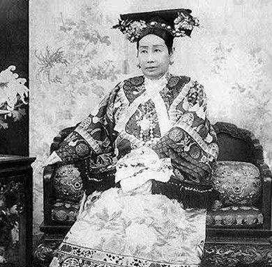 【汉明帝】嫡长子继承制?清朝皇帝根本不讲究这玩意