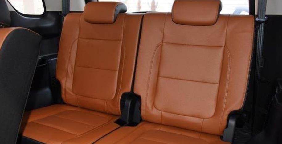 路虎|不到6万的“小路虎”，一年卖出8万台，7个座位当面包车用都可以