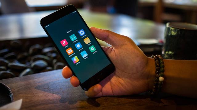 旗舰机|差不多价格买新机还是降价旗舰？维修店师傅建议很实在，说心坎了