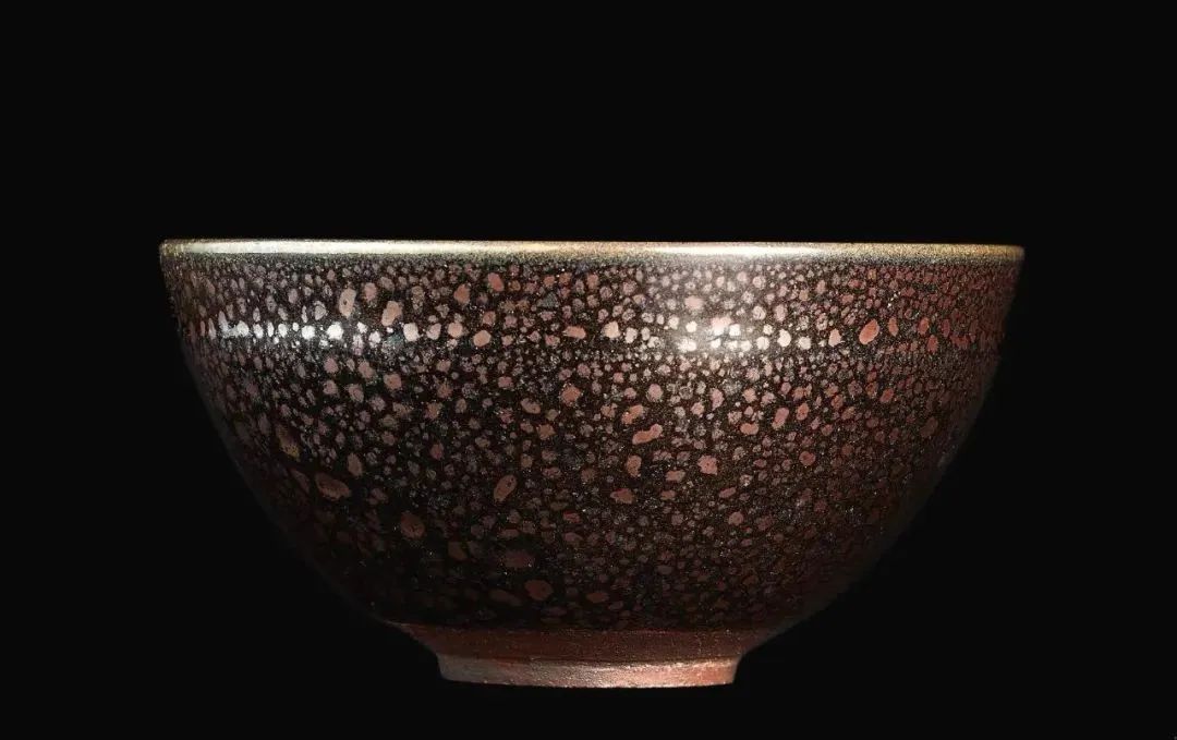 苏富比|2020年最新香港苏富比春拍成交记录：玲珑夹层瓶7040万港币成交！！