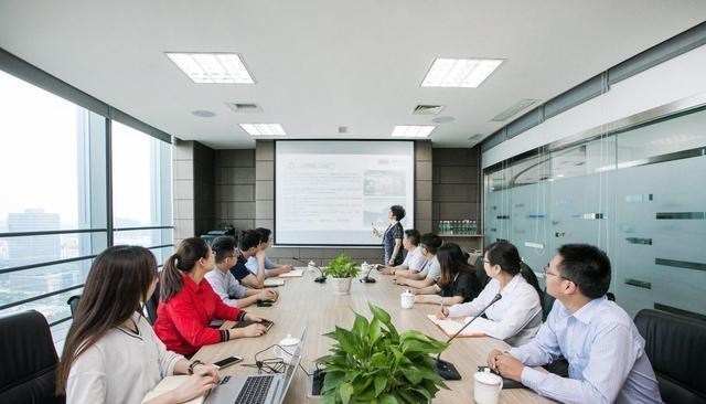 大学|这6个专业不建议报考，毕业就是“泥饭碗”，考生要提前“避坑”