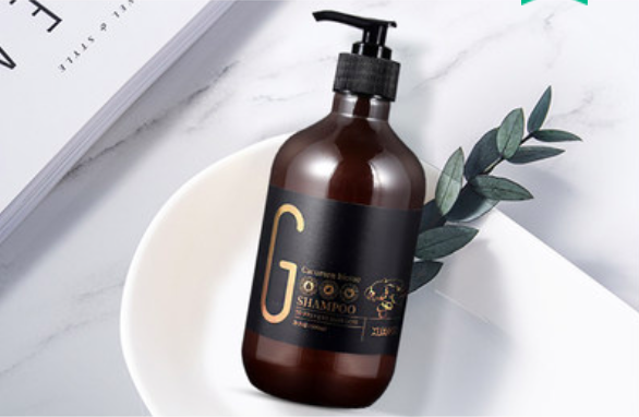 洗发水|头发刚“打湿”就抹洗发水?难怪头皮发痒,一天不洗头就开始出油