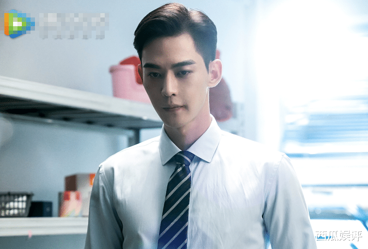 『我的小确幸』《我的小确幸》官宣新剧照，女主邢菲甜美娇俏，“温少卿”太帅了