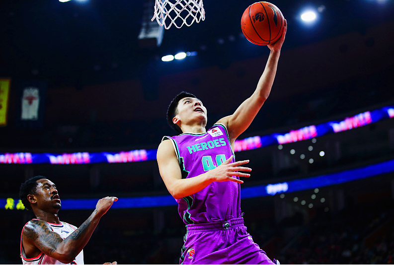 #山东男篮#山东五小将即将诞生，张庆鹏彻底退隐，巩晓彬迎来腾飞契机