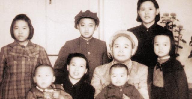 徐海东|她是开国大将的女儿,想让父亲帮忙找工作被拒,当了一辈子农民