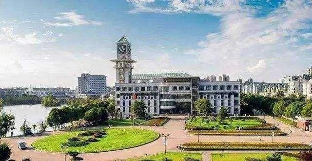 高校|这所211高校，录取分数线赶超部分985，妥妥的潜力股！