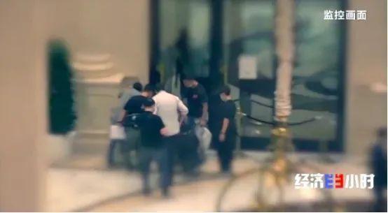 中国长安网|为还7万元网贷 20岁小伙成“飞蛾”吞下72粒海洛因胶囊