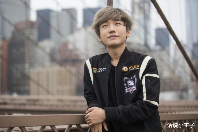 LGD|距离LGD淘汰赛不到20个小时，小花生微博再次沦陷！网友：你是真的恶心