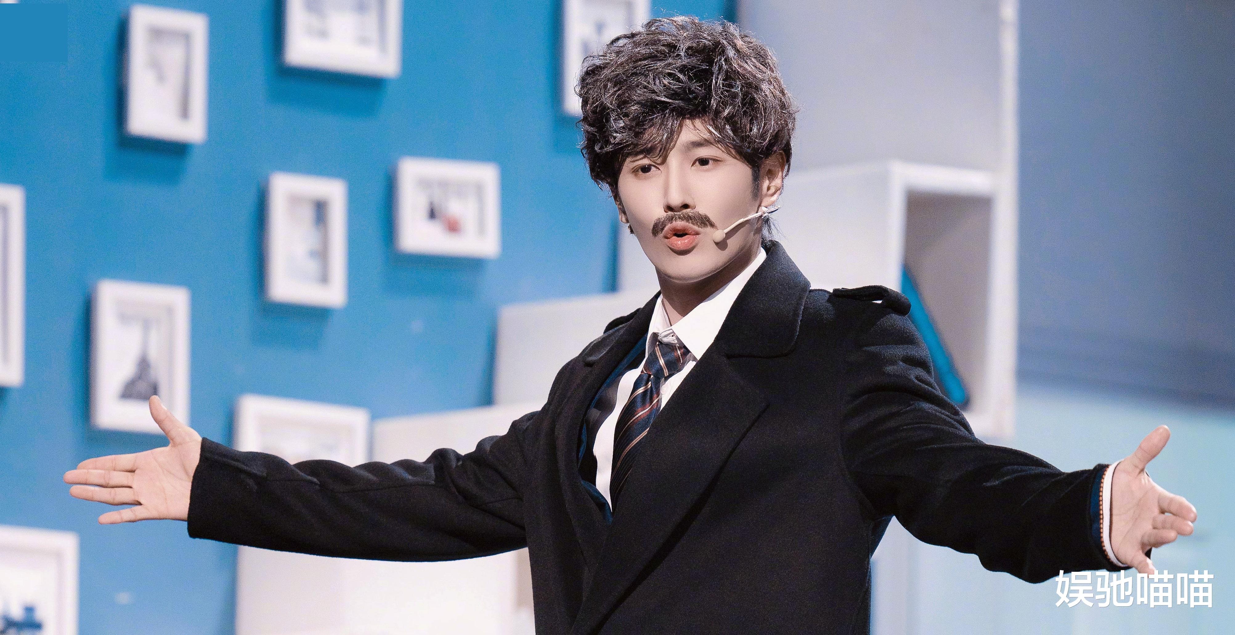 李汶翰■李汶翰演喜剧跳青1主题曲，自称素人，娄艺潇对C位出道的吐槽太狠