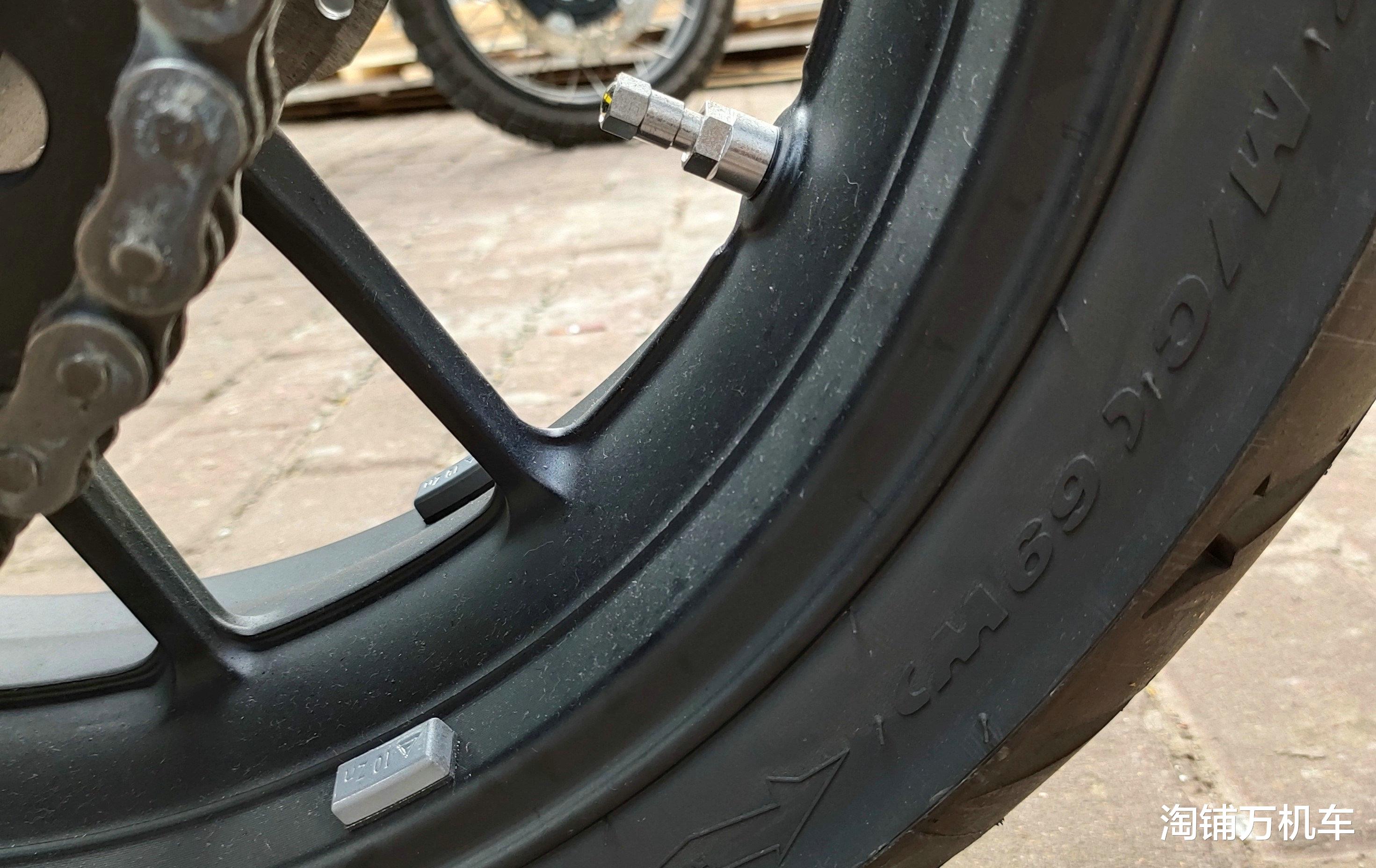 奔腾B70|国产中量级拉力最高水准 无极500DS到店实拍