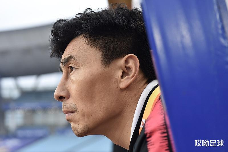 李玮锋@天海退出李玮锋未来在哪儿？足协应重用，他才是真爱足球
