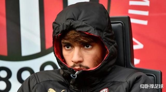 「米兰」紫百合为得到帕奎塔愿意送出右后卫，但米兰狮子大张口想要基耶萨