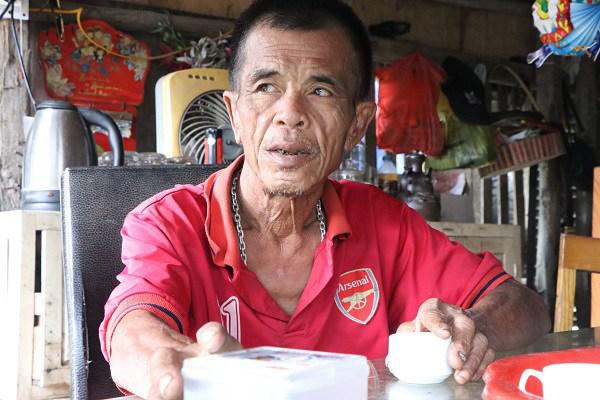 睹图|男子在河里捞尸30多年，曾接连两年发现2名手脚被绑的少女尸体