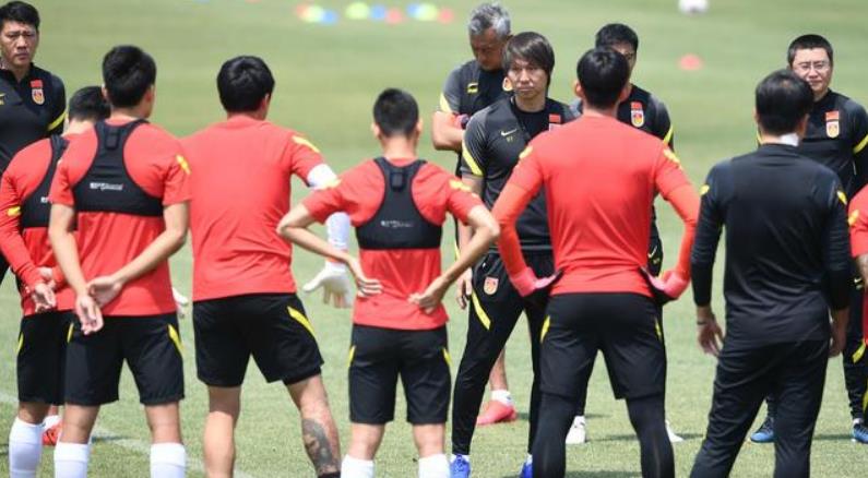 『国足』李铁好运气！FIFA为国足奉上双重大礼，2022世界杯指日可待