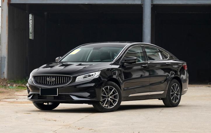 吉利博瑞|辣评吉利博瑞:1.8T高配颇具性价比,1.5T旗舰不如买雅阁